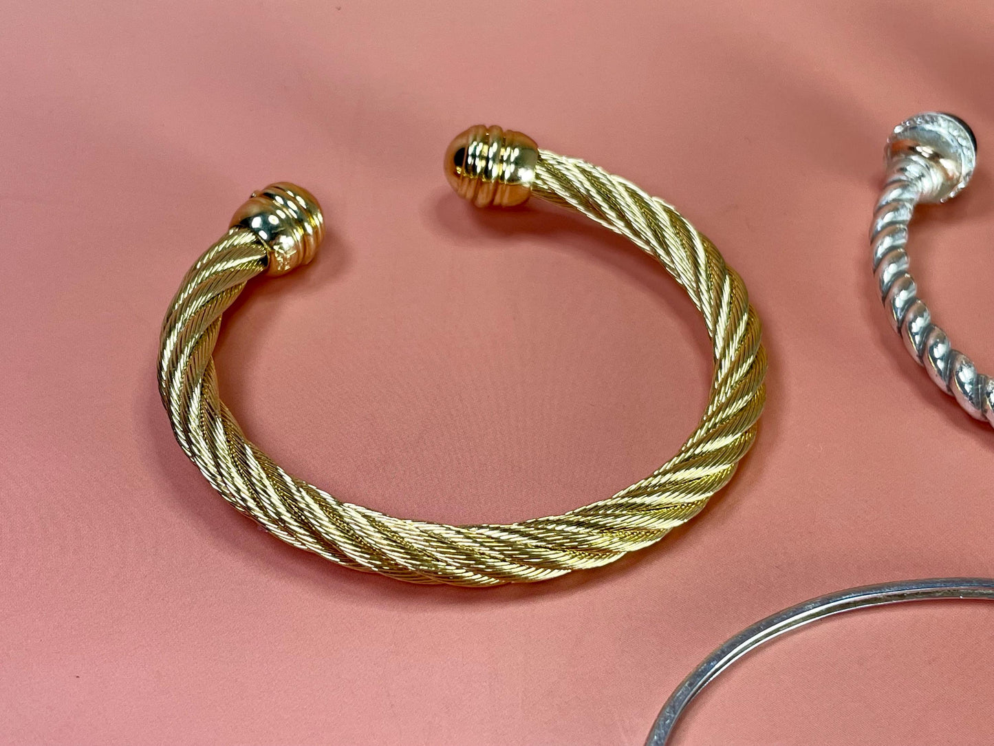 Great mixed jewellery lot   roll the dice  some beautiful pieces