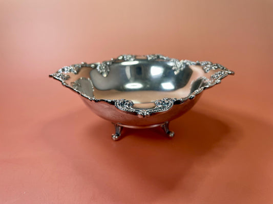 Lovely Silver Plated Serving Dish  6.5 inches wide