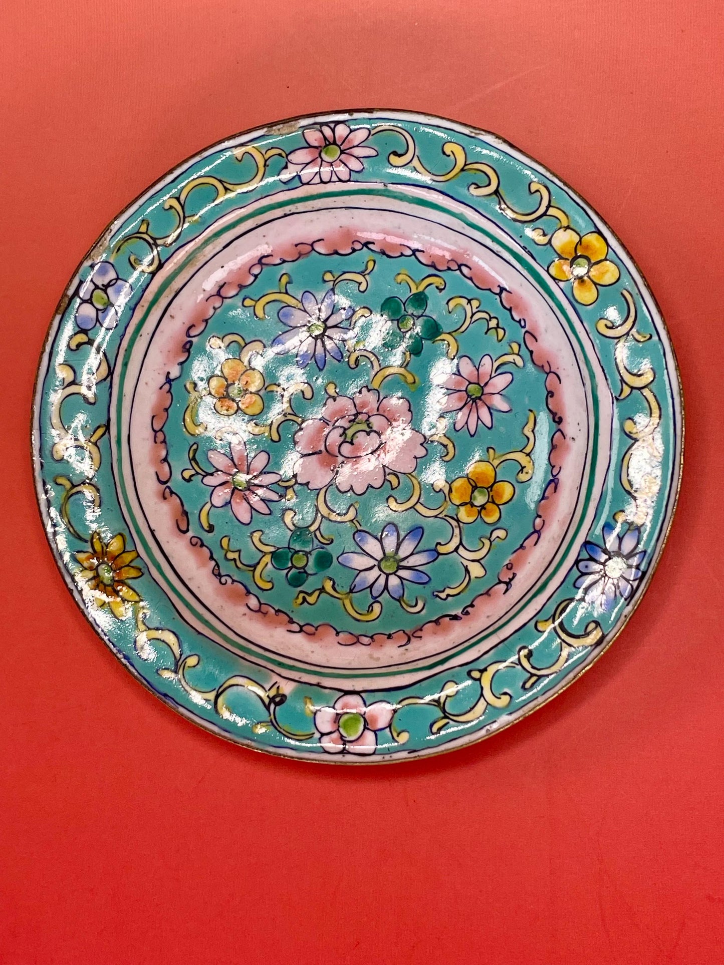 Chinese enamel Dish 1950s   3.5 inches