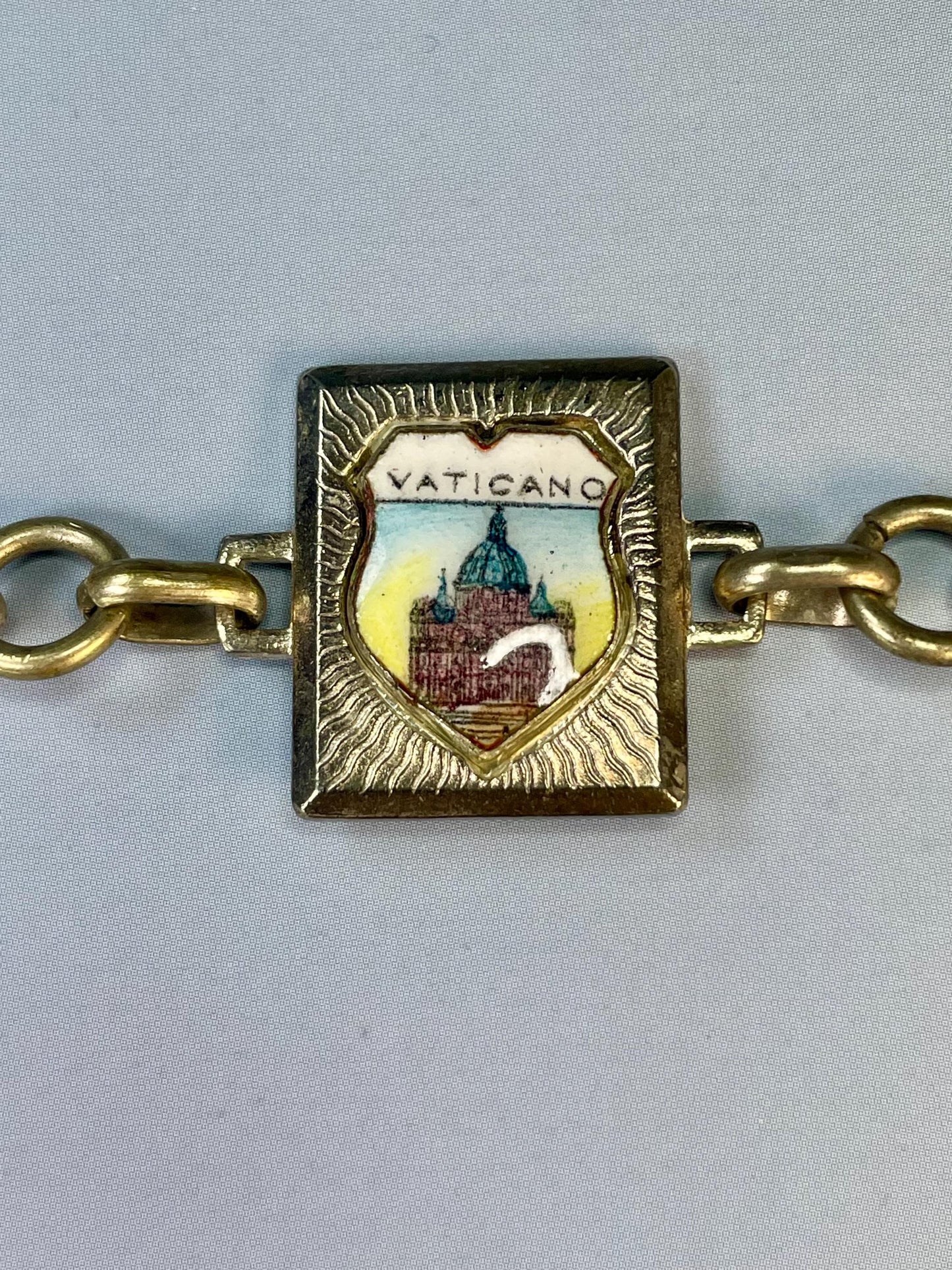 Classic Metal Link Bracelet with Italian Imagery  Timeless and Versatile