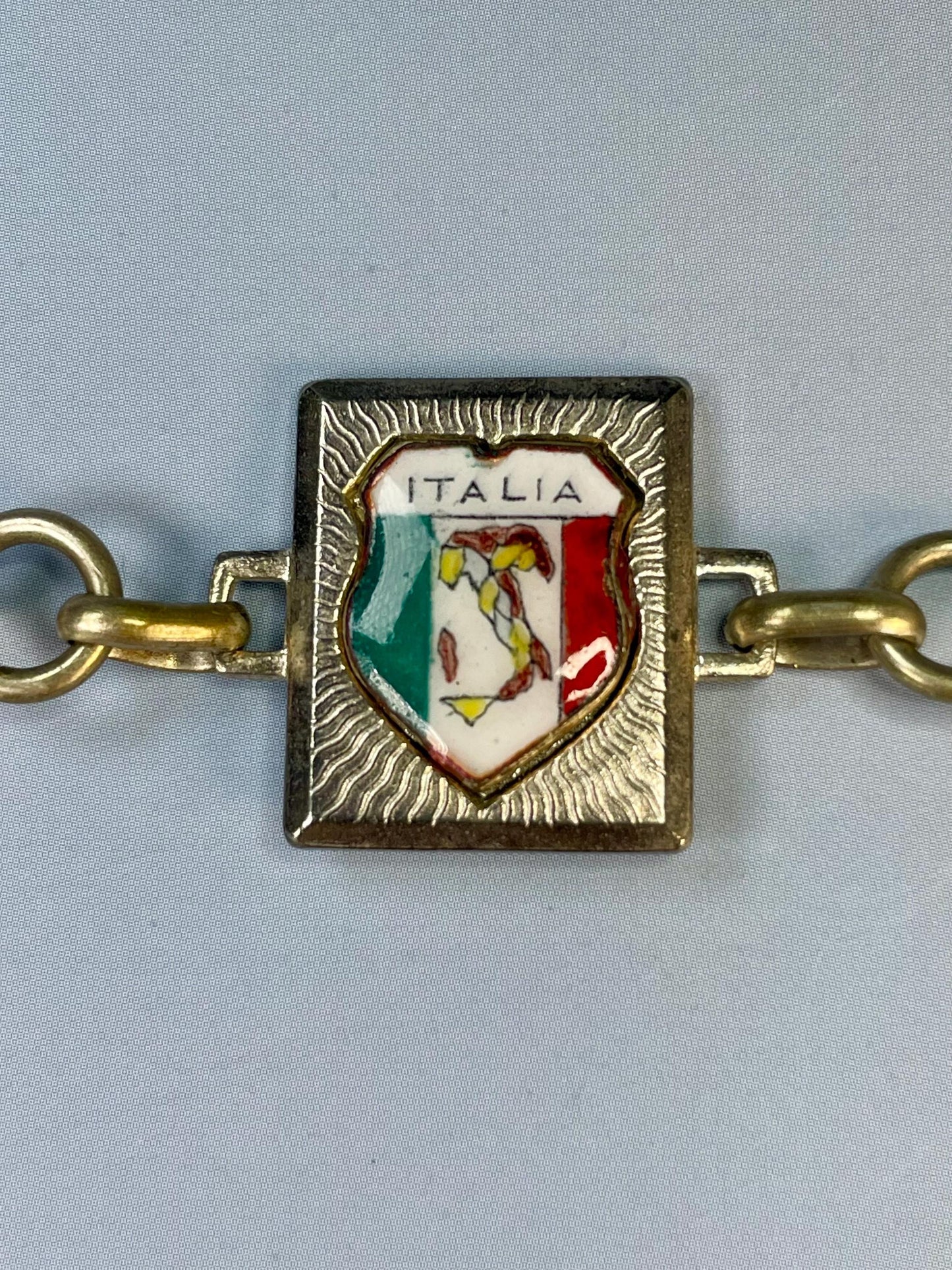 Classic Metal Link Bracelet with Italian Imagery  Timeless and Versatile