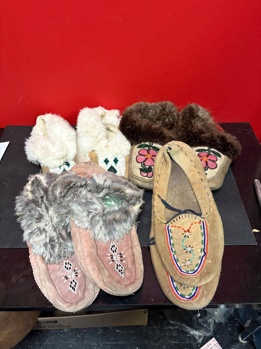 Cool lot of four pairs indigenous first nations leather and beaded moccasin shoes  all in as is condition perfect for decoration or collect