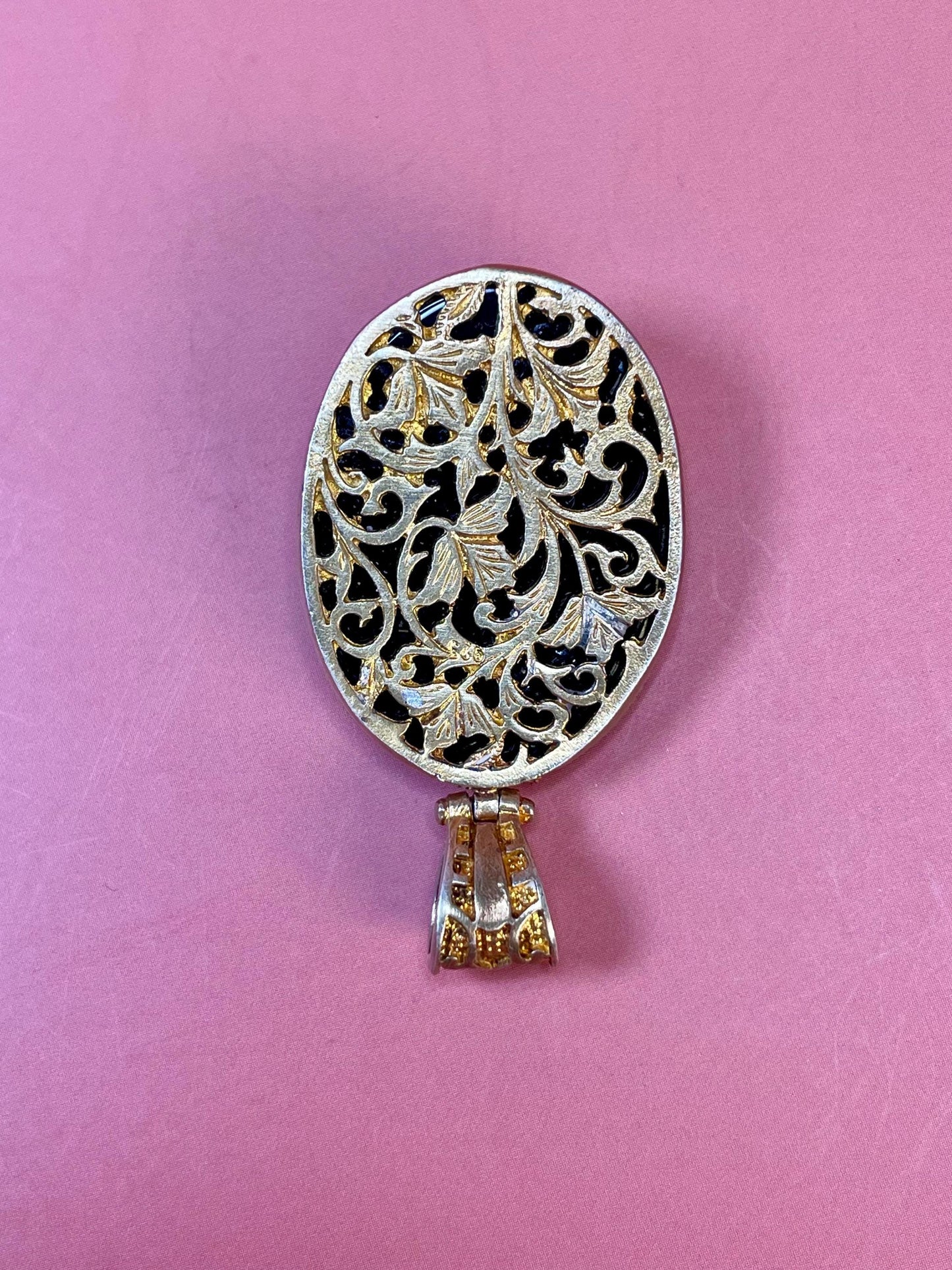Vintage Black Stone Pendant with Gold Filigree