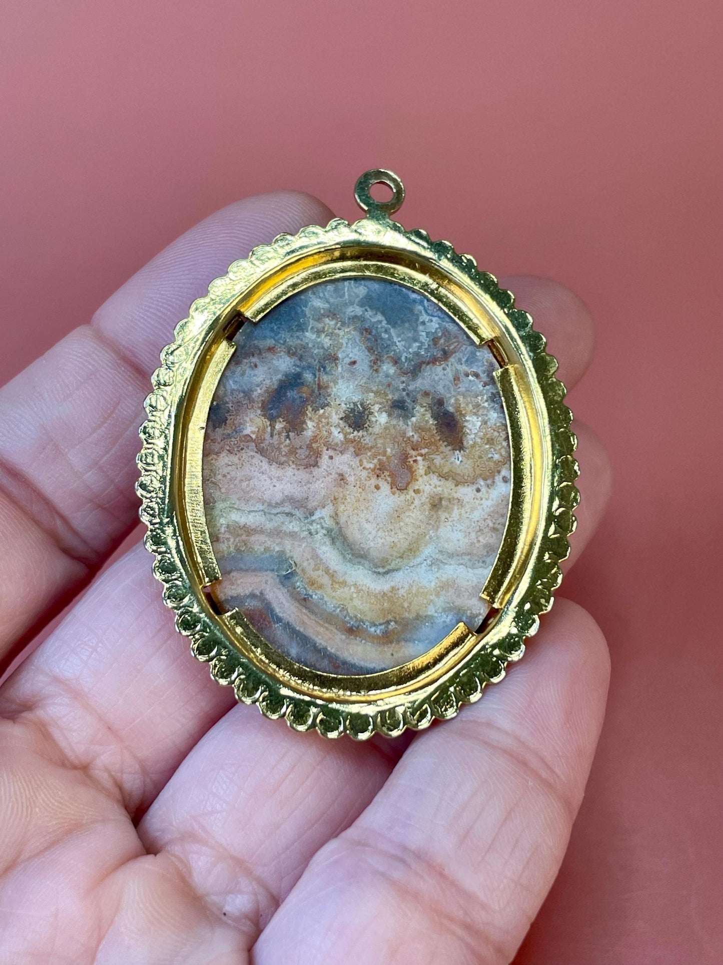 Lovely 2 inch long Untested Gold and Stone pendant