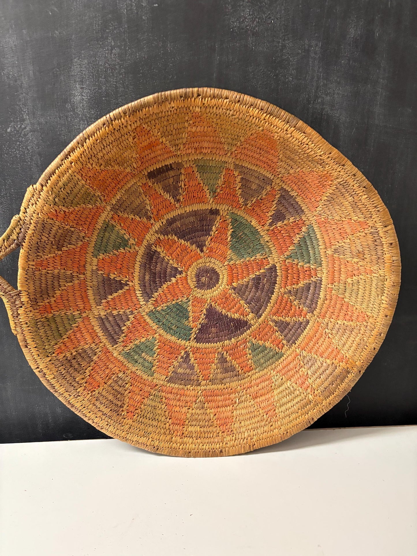 massive beautiful antique southwestern Navajo wedding basket platter  wonderful condition and colours  wow  20 inches