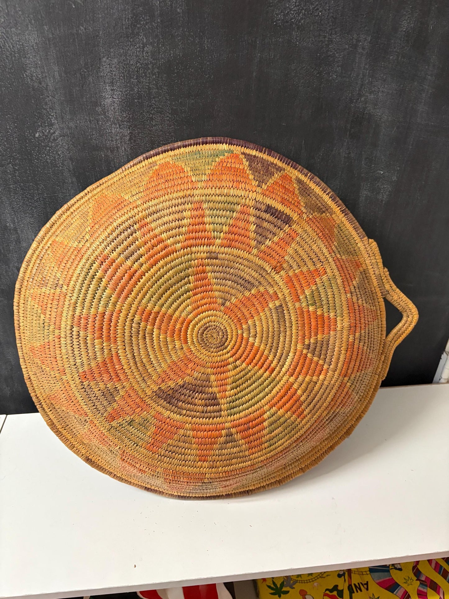 massive beautiful antique southwestern Navajo wedding basket platter  wonderful condition and colours  wow  20 inches