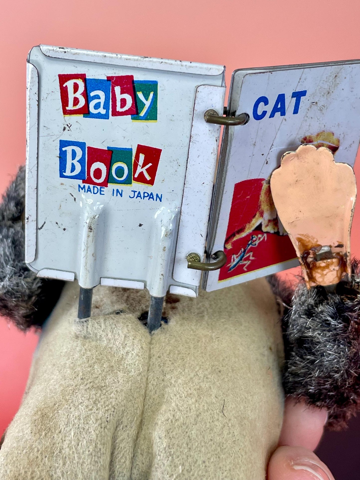 Adorable Vintage Wind-up Bear  So sweet!