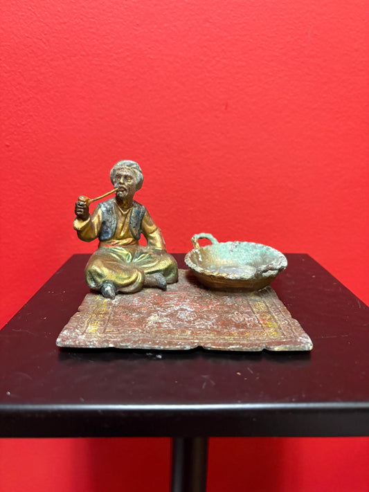 Beautiful 4 x 3 inch Austrian bronze spelter Arabic on carpet statue  antique condition see photos  amazing price