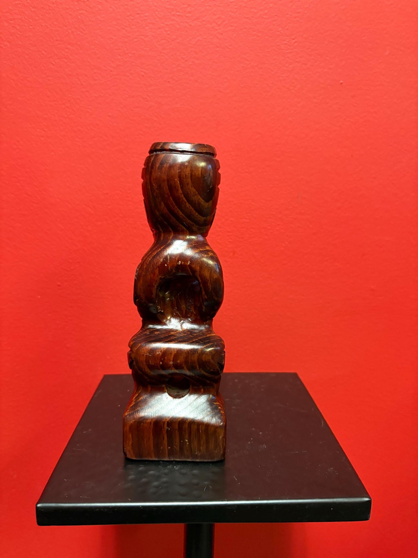 Beautiful indigenous New Zealand aboriginal Maori  statue with Abalone eyes  8 inches tall  lovely piece