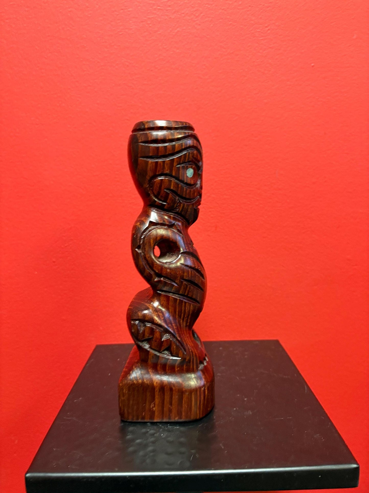 Beautiful indigenous New Zealand aboriginal Maori  statue with Abalone eyes  8 inches tall  lovely piece