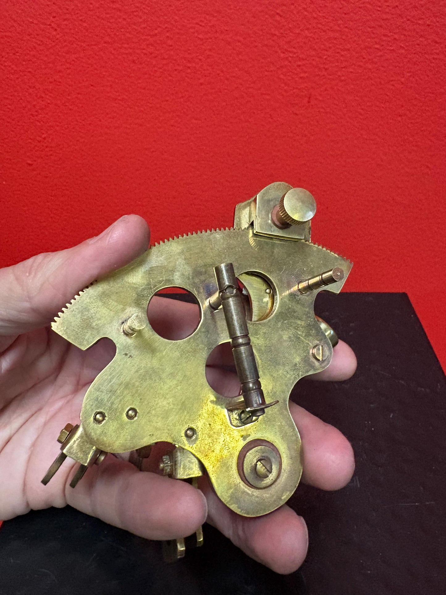 Beautiful 4.5 inch antique brass sextant  seem to work  wonderful condition  wow