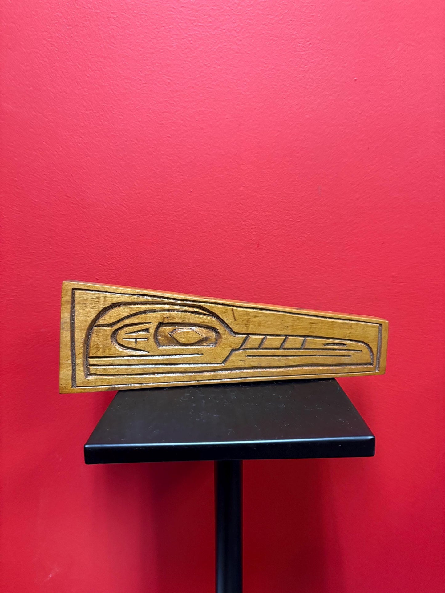 Lovely  11 x 4 x 1 thick Canadian indigenous First Nations eagle  plaque  sits on a shelf or hangs on the wall  unsigned - good value