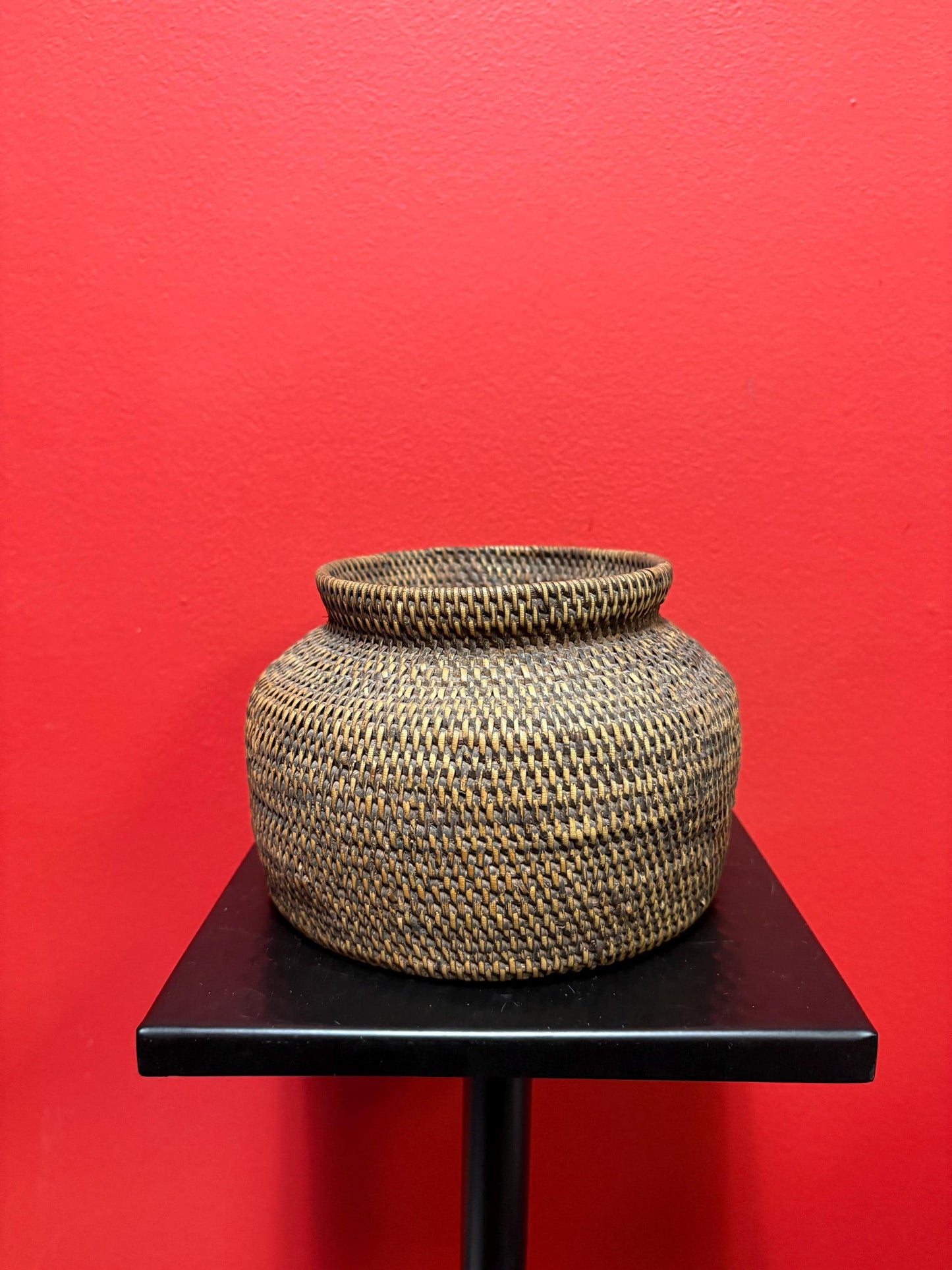 Beautiful Canadian indigenous first nation 6 x 5 high  basket in mint condition  unusual shape and style