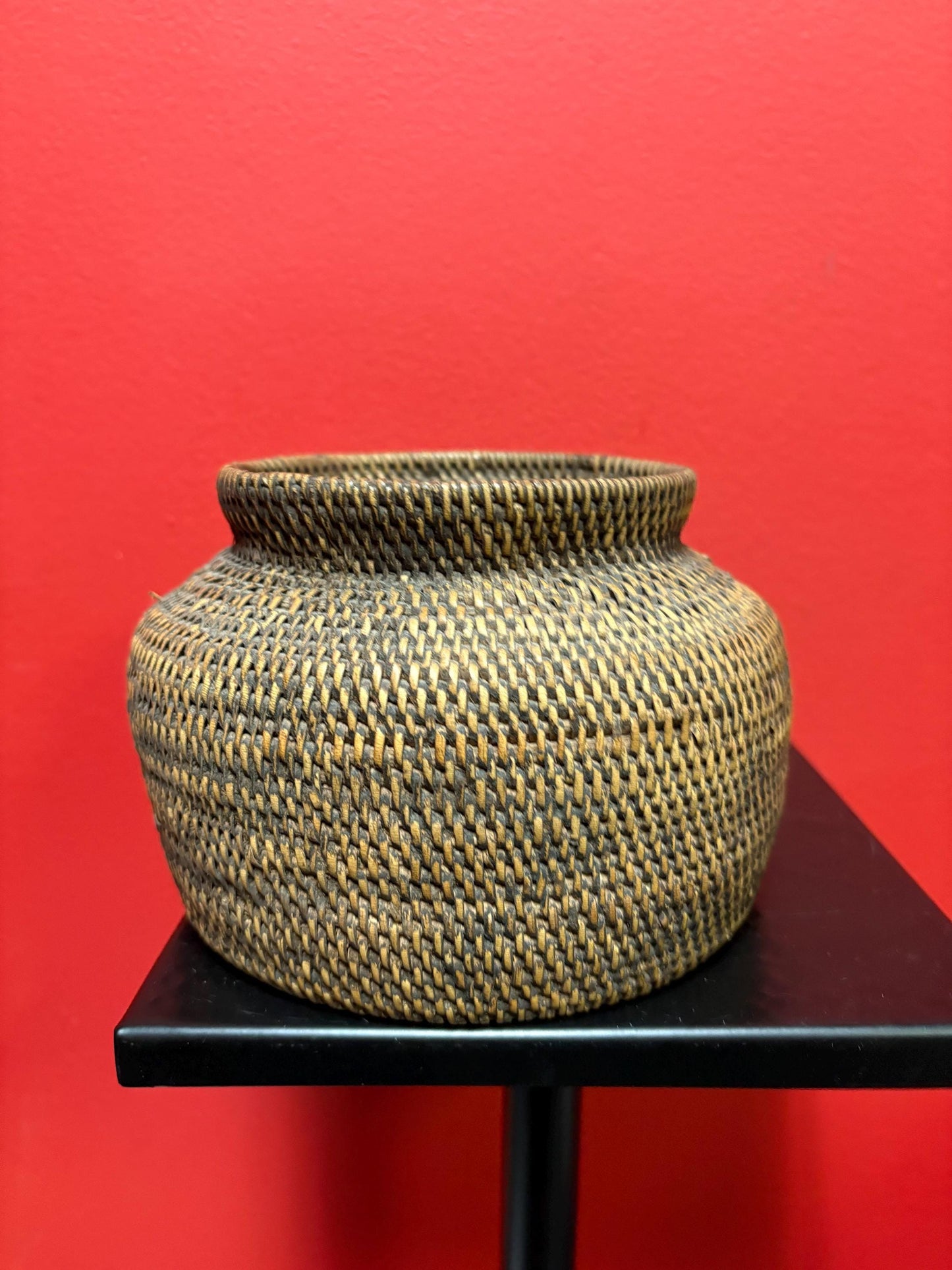 Beautiful Canadian indigenous first nation 6 x 5 high  basket in mint condition  unusual shape and style