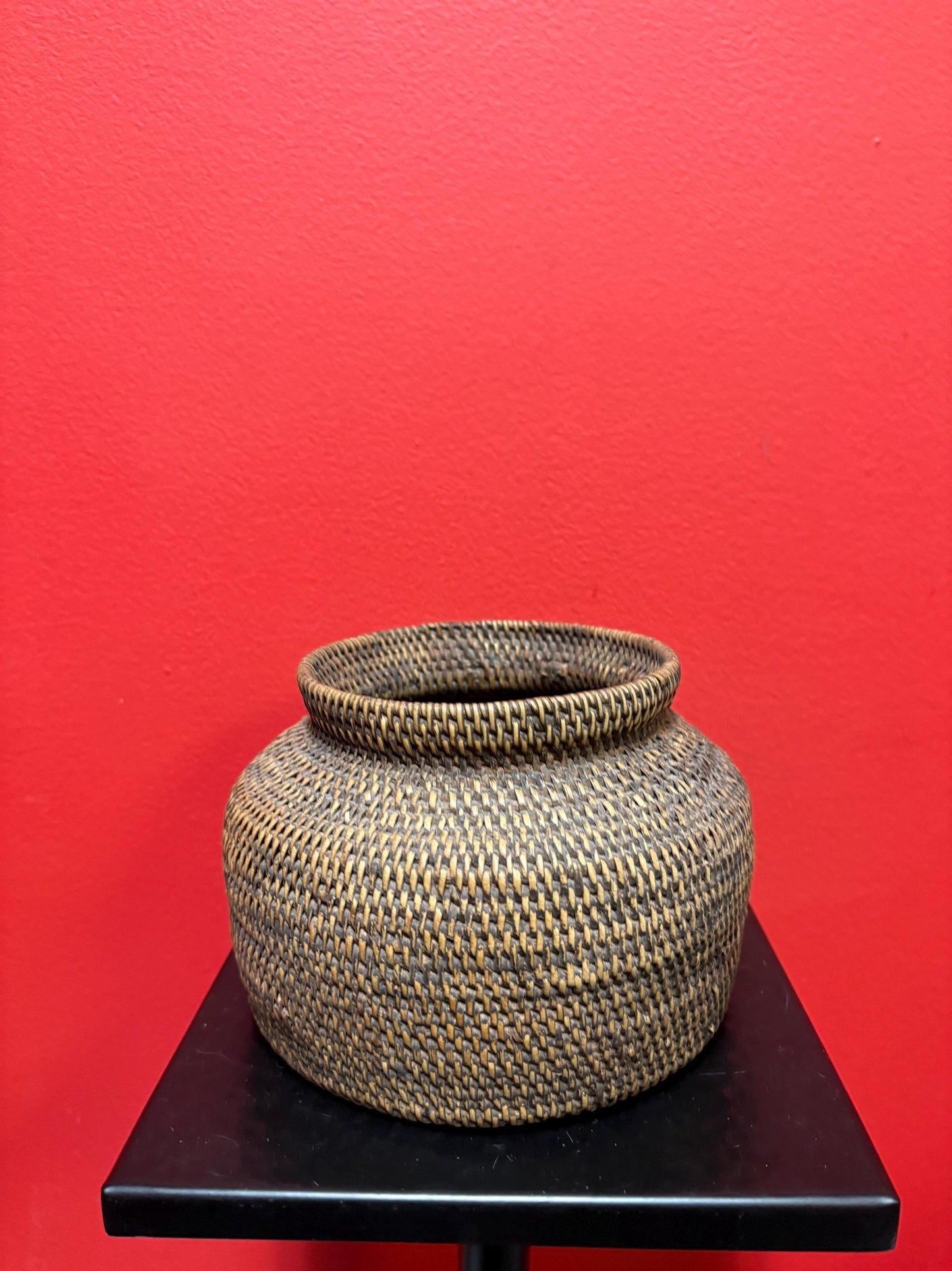 Beautiful Canadian indigenous first nation 6 x 5 high  basket in mint condition  unusual shape and style