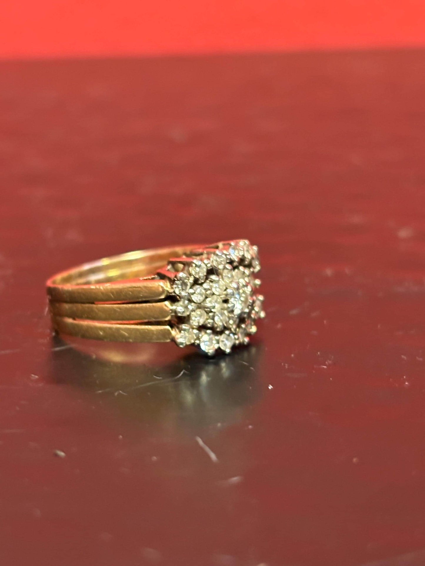 Stunning art deco 10 K gold and  amethyst ring  great design size 9.5  B -