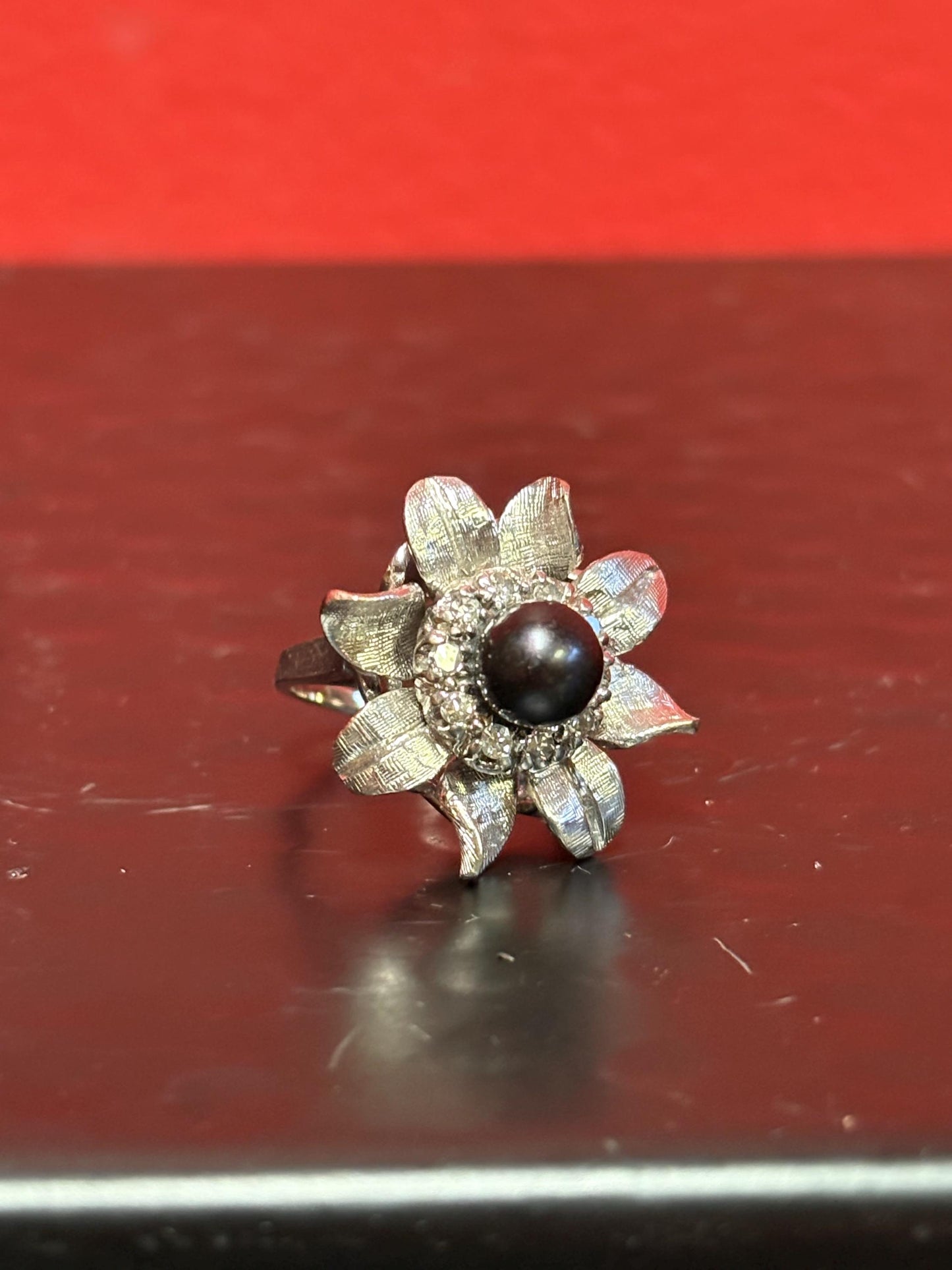 Fabulous 14 karat white gold, diamond, and black pearl ring  statement piece  tiny fingers rejoice - size 4.5  B -