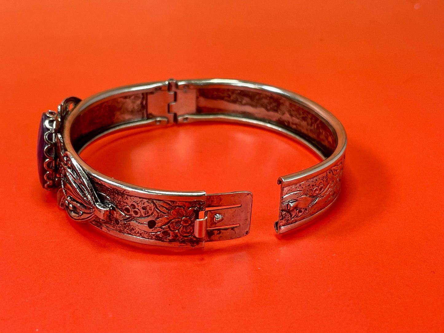 2.25 inch Detailed untested silver bracelet — Blue Stone