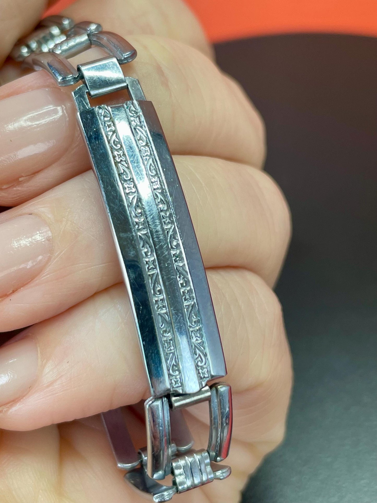 Lovely vintage Art Deco Style Silver coloured watch  not sure if it works so as is  good project and great value