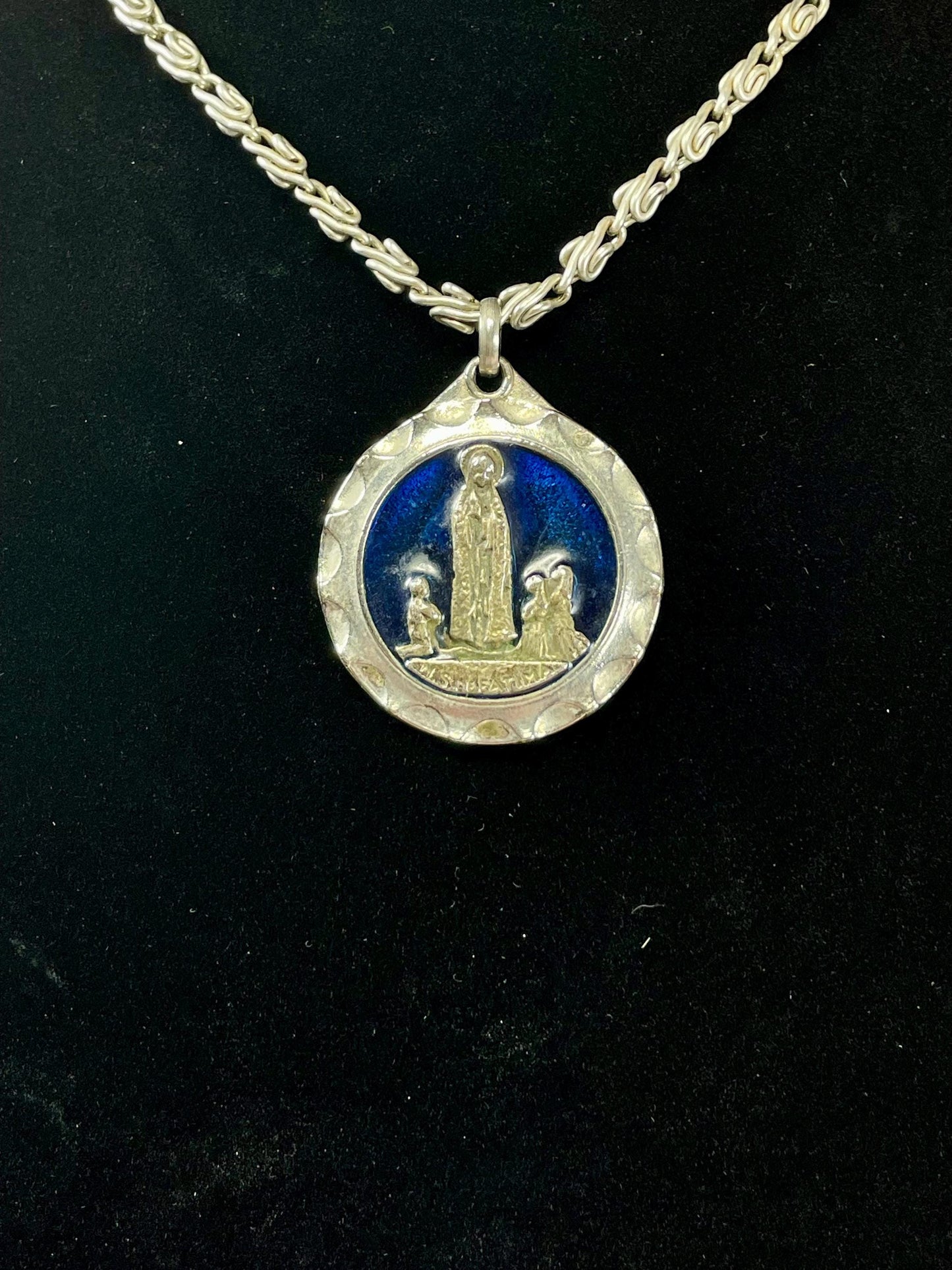 Lady of Fatima with 3 Shepards Necklace