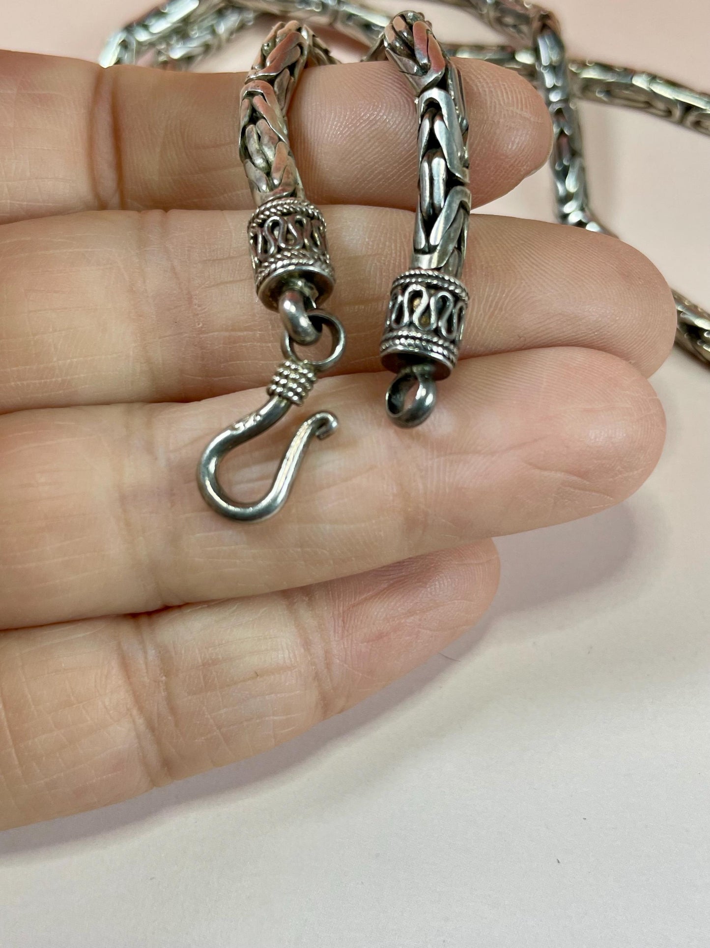 Gorgeous Sterling Silver Chain Necklace - B