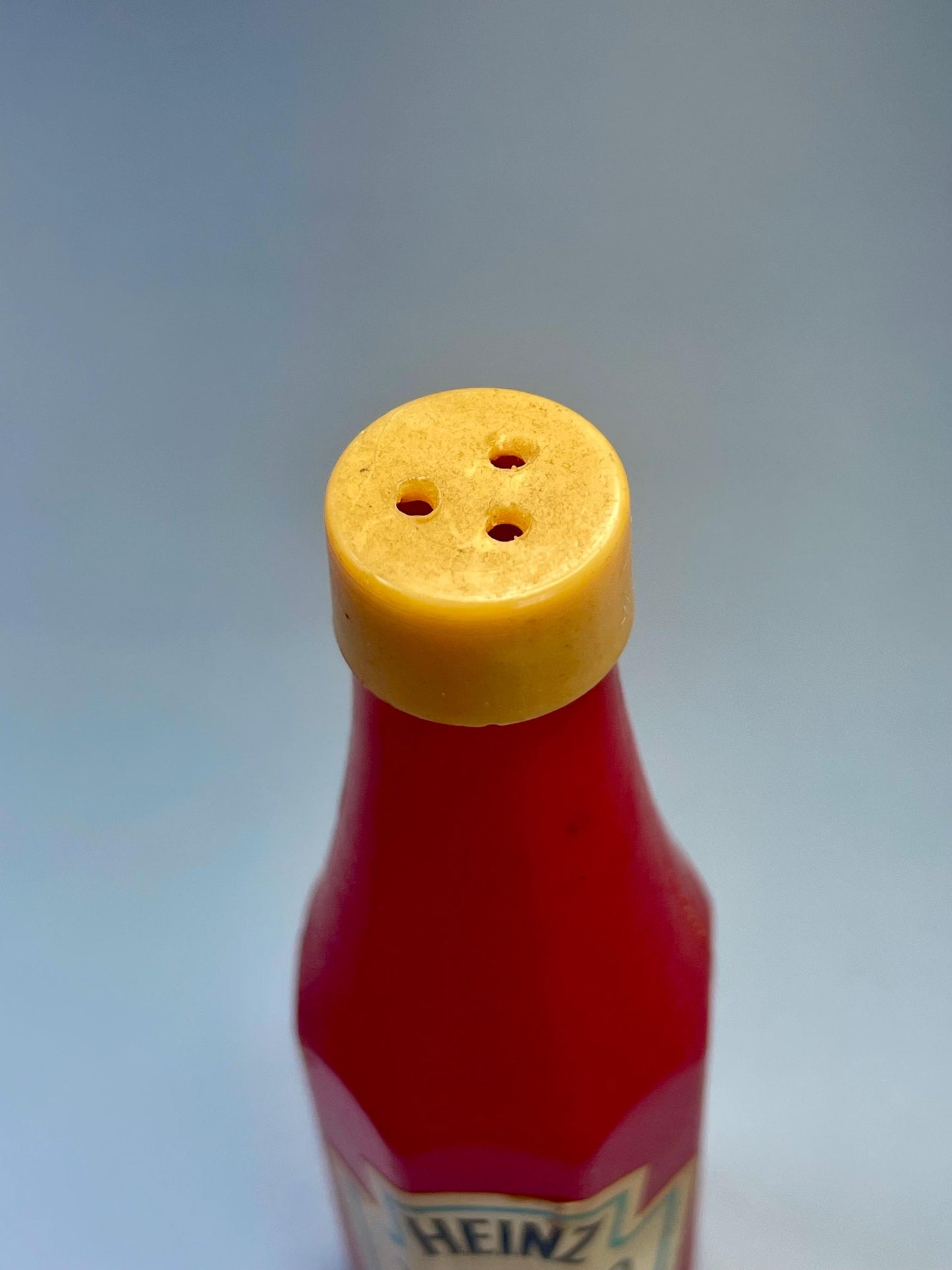 Cool Vintage 1950s Heinz Ketchup bottle Salt Shaker