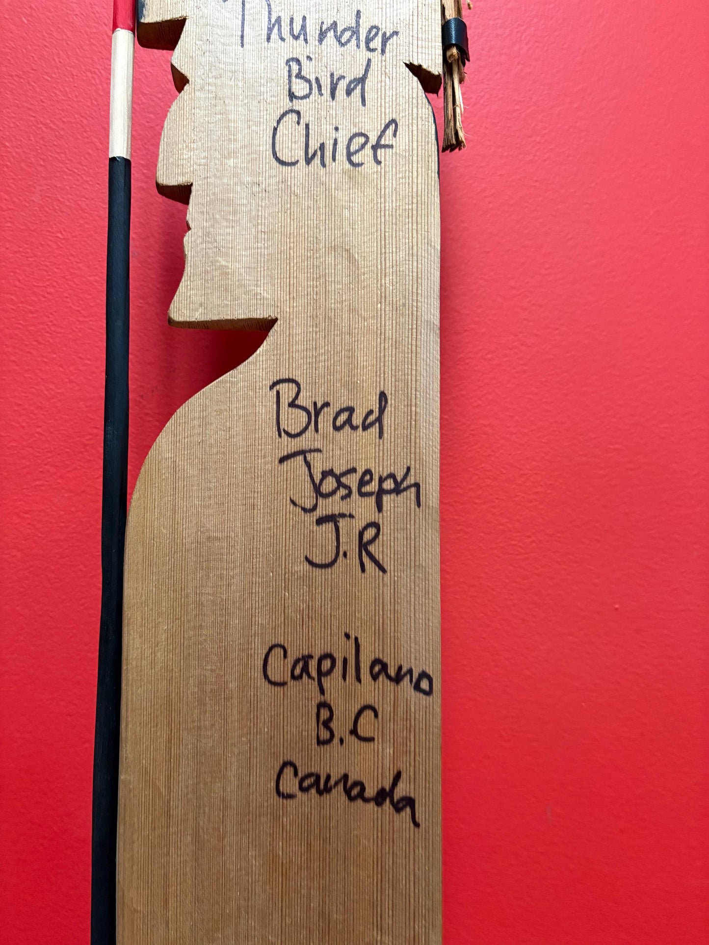 Beautiful indigenous first nation  Squamish artist Bradley Joseph JR Thunderbird chief statue on stand  great detail  24 inches tall