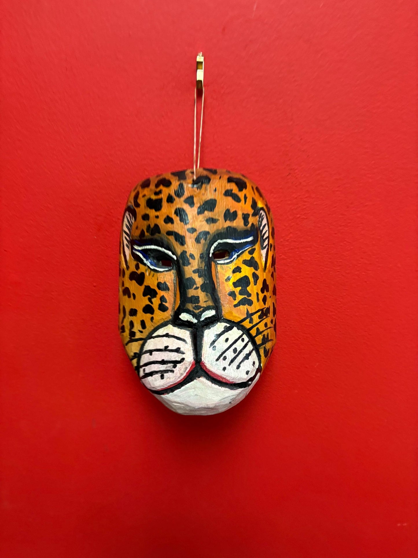 Very cool Asian wood animal mask  7 inches long and so much character great value  cheetah be cool