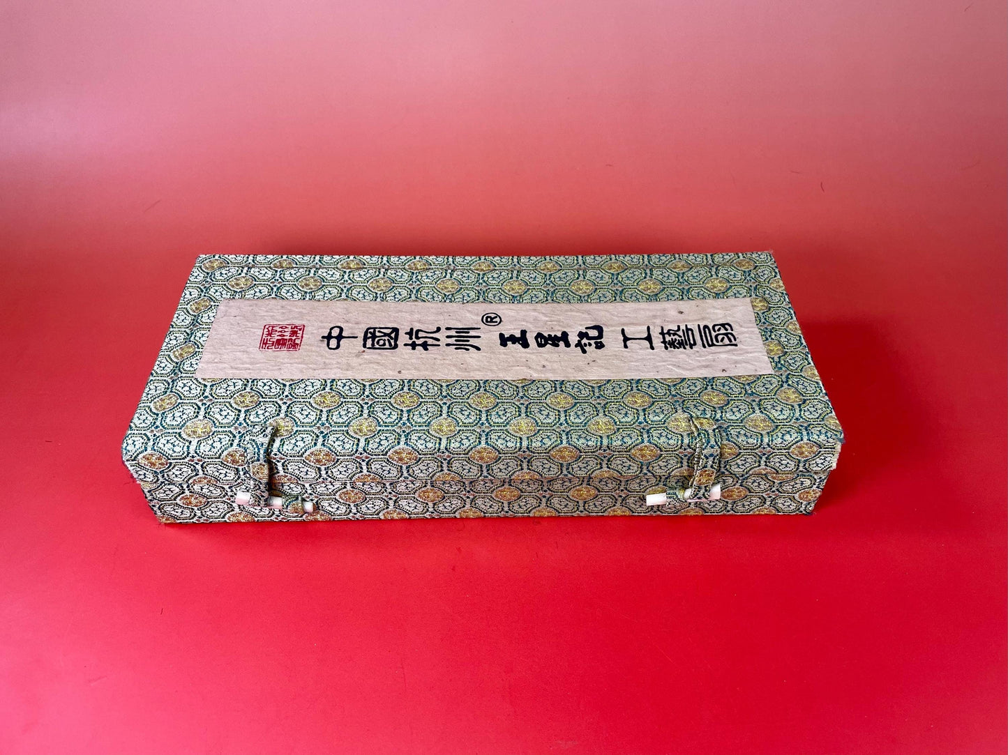 Stunning Wooden Chinese Fan with Stand  Box included