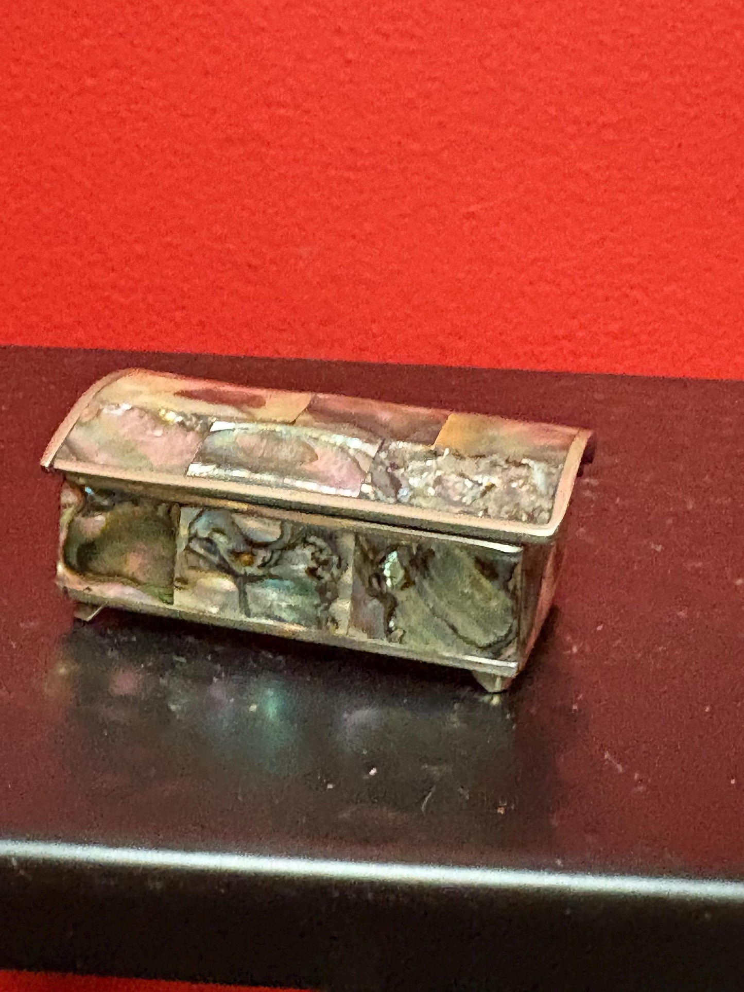 Lovely Mexican alpaca silver and abalone box  2 1/2 by 1 1/2 x 1“ high  great condition  lovely gift