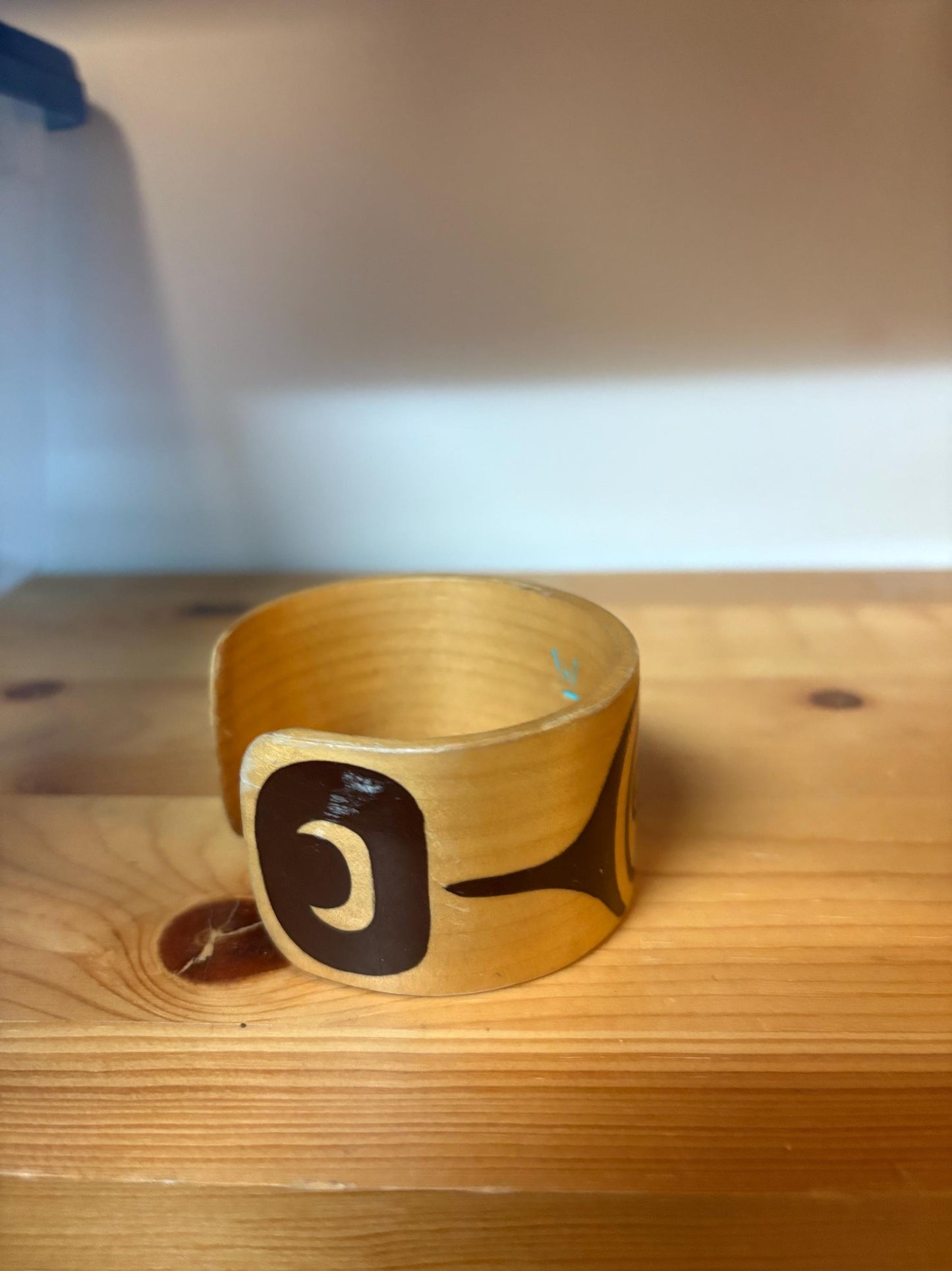 Fabulous indigenous first nation Pacific Northwest Coast 3 x 2 high signed in detailed Raven bracelet Cuff with abalone eye  cedar beauty