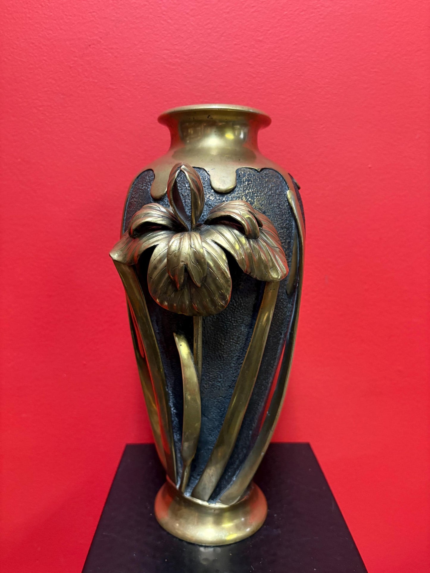 Glorious 19 century Japanese meji bronze and brass vase  signed with beautiful irises  top quality and heavy - 12 inches high