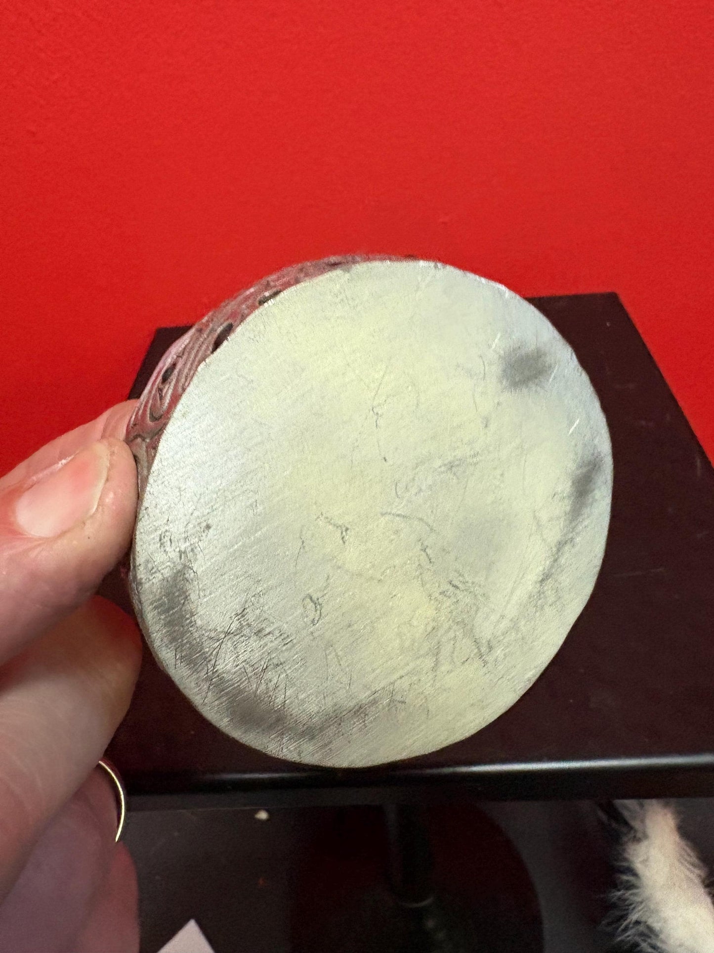 Cool indigenous First Nations pewter Haida frog pot  designed in Canada by Glen RABENA  great detail and great gift  3 x 1 high