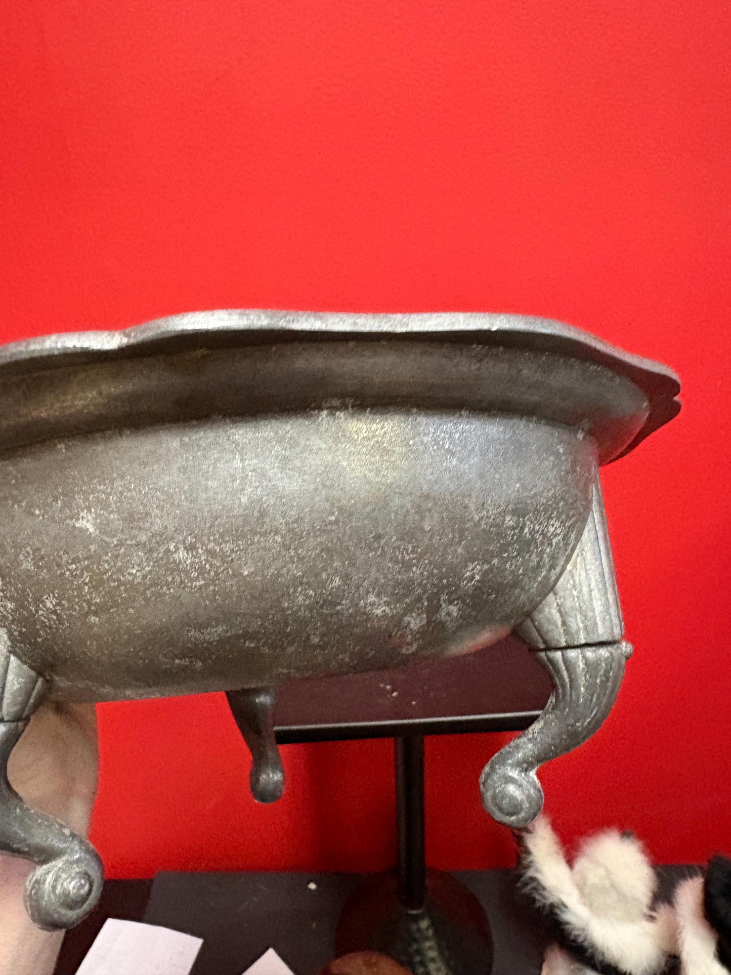 Beautiful antique English pewter bowl  good used condition and 9 x 4 high  really wonderful design