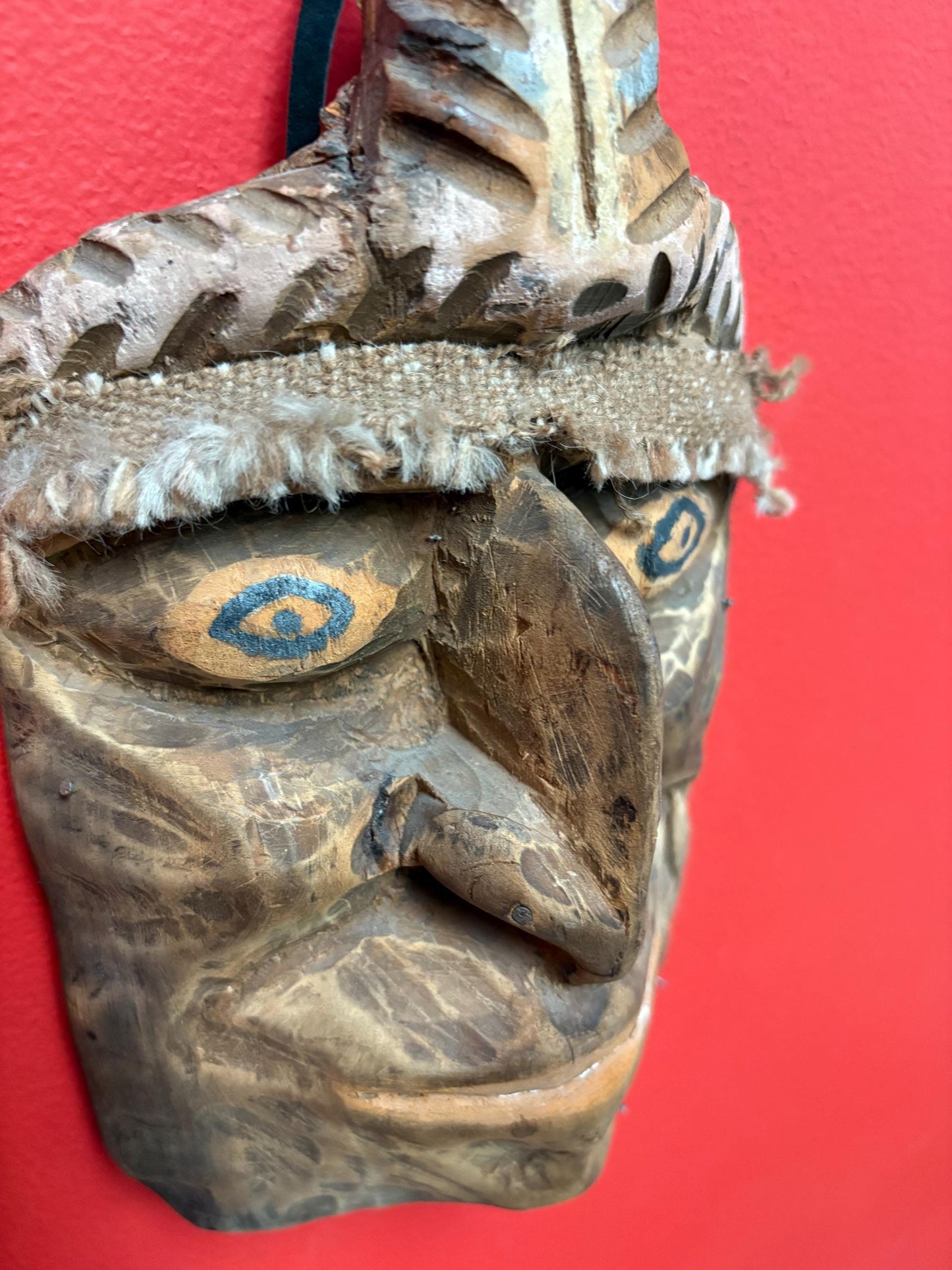 Museum quality 10 inch rare antique indigenous First Nations Pacific Northwest  mask   primitive Beauty  wow