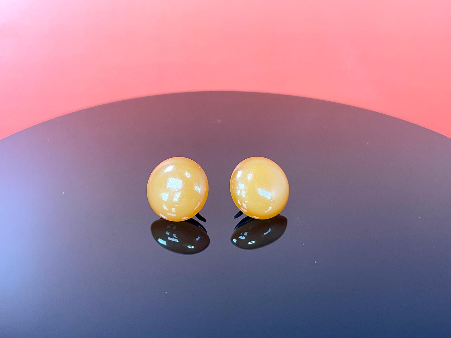 Vintage .75 inch Amber clip-on Earrings