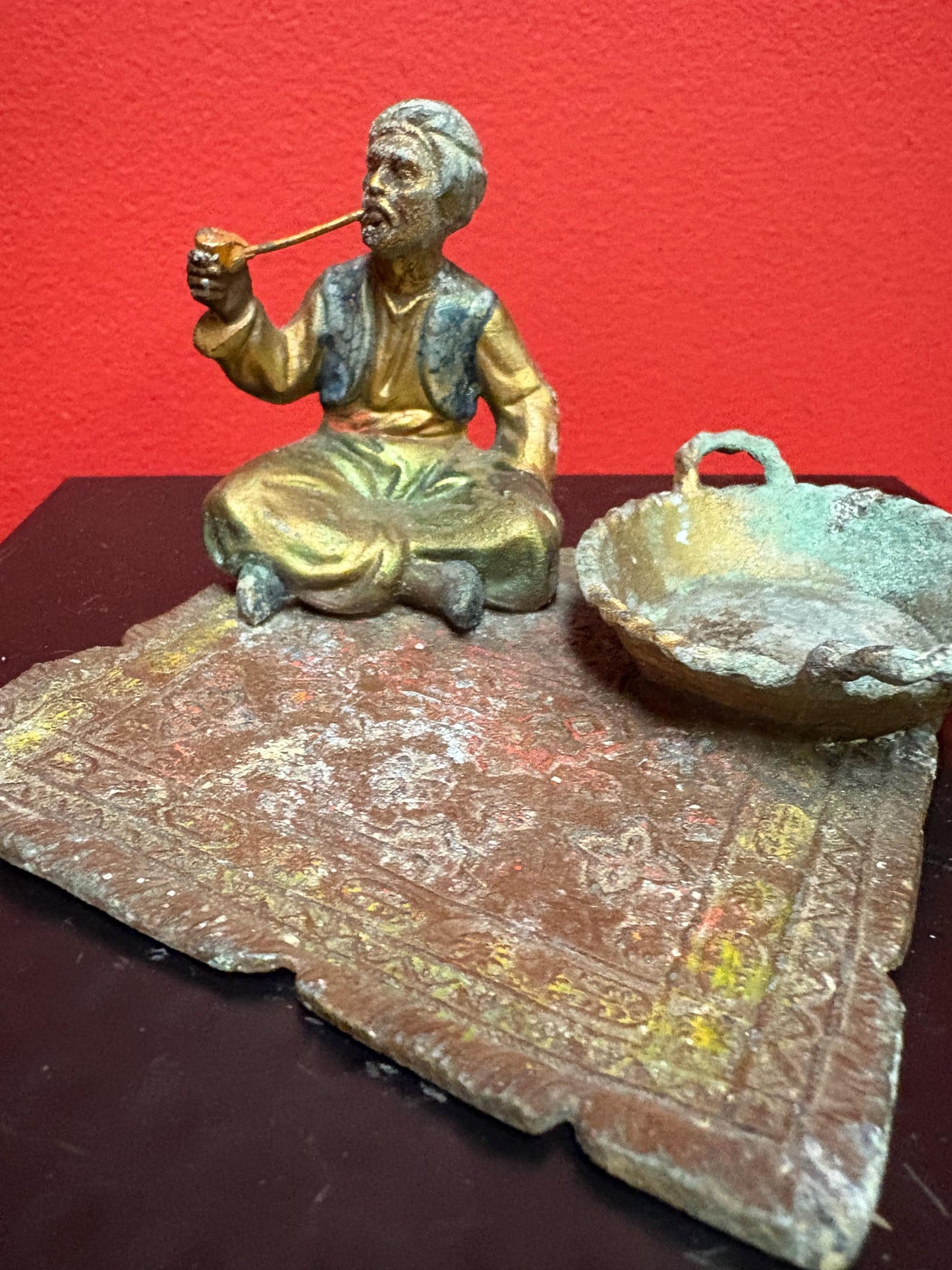 Beautiful 4 x 3 inch Austrian bronze spelter Arabic on carpet statue  antique condition see photos  amazing price