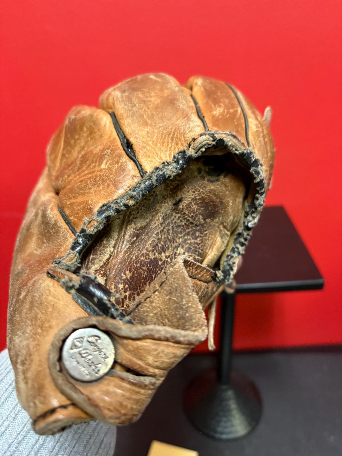 Beautiful cooper works leather baseball glove and ball  1940s ish  wow  good antique condition