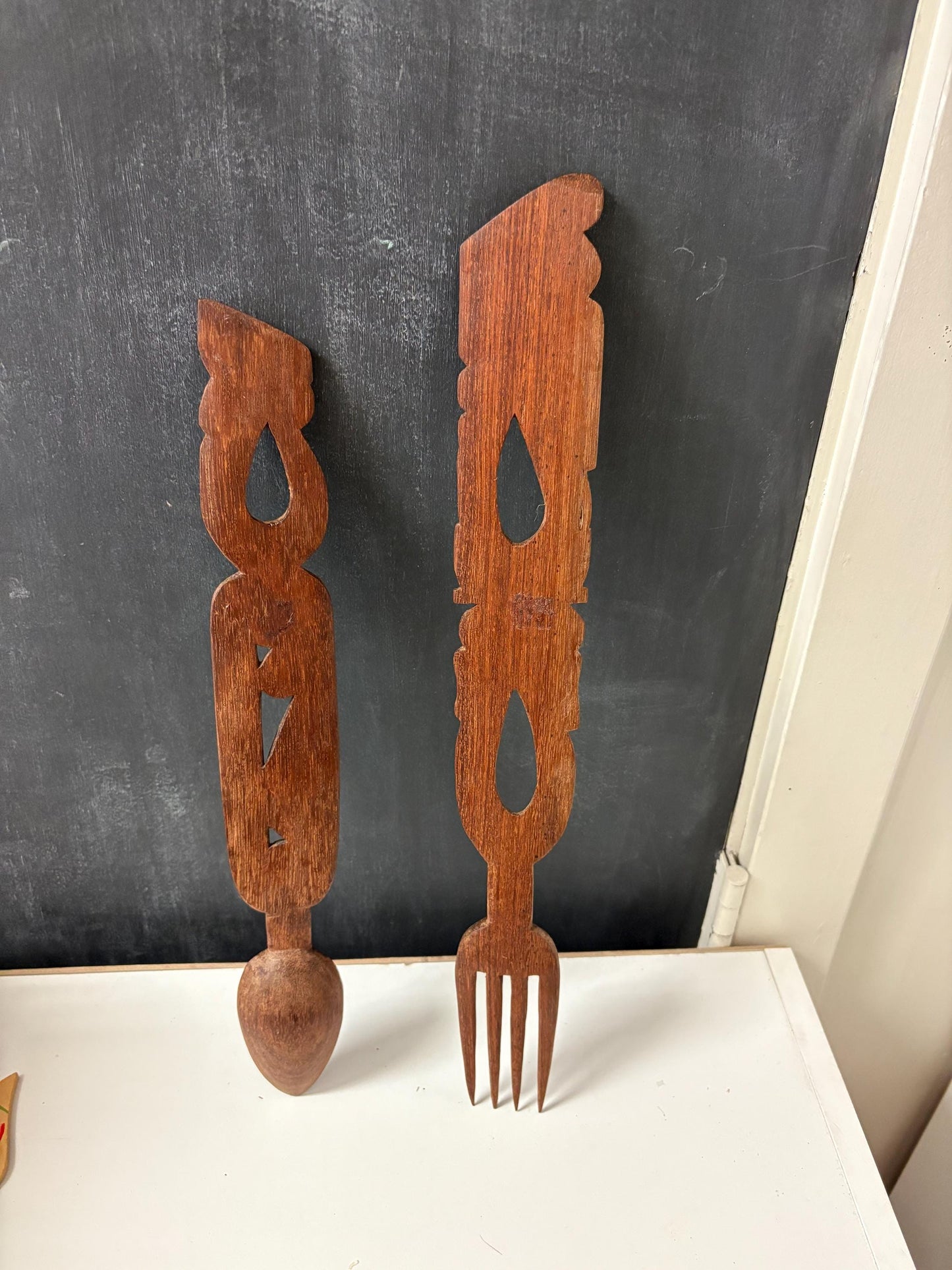 Indigenous New Zealand aboriginal  Maori intricately carved salad server pair  abalone insets  wow  14 and 16 inches long perfect gift -