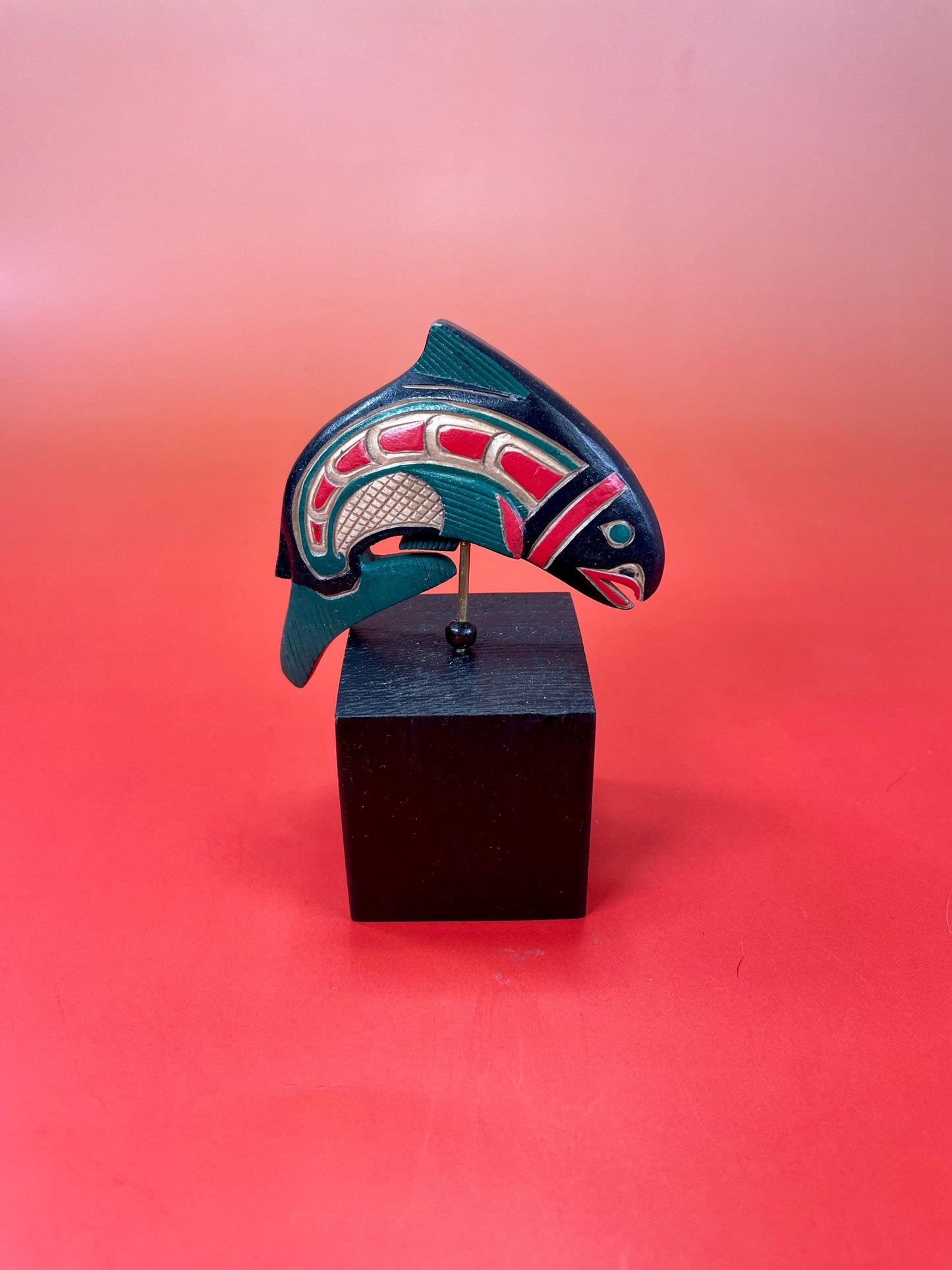 Lovely indigenous first Nations Pacific northwest Coast Artie George Shaman mask on stand  total 5 inches  Lovely detail and quality