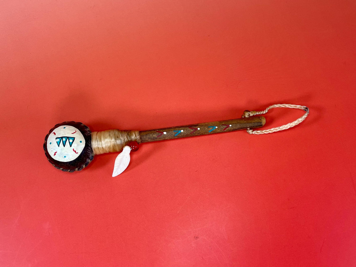 Lovely indigenous first nations rattle with great sound cool gift  value priced  6.5 inches