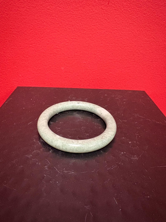 3 inch jade Chinese jade bracelet   lovely