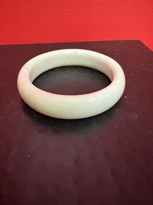 3 inch jade Chinese jade bracelet   lovely