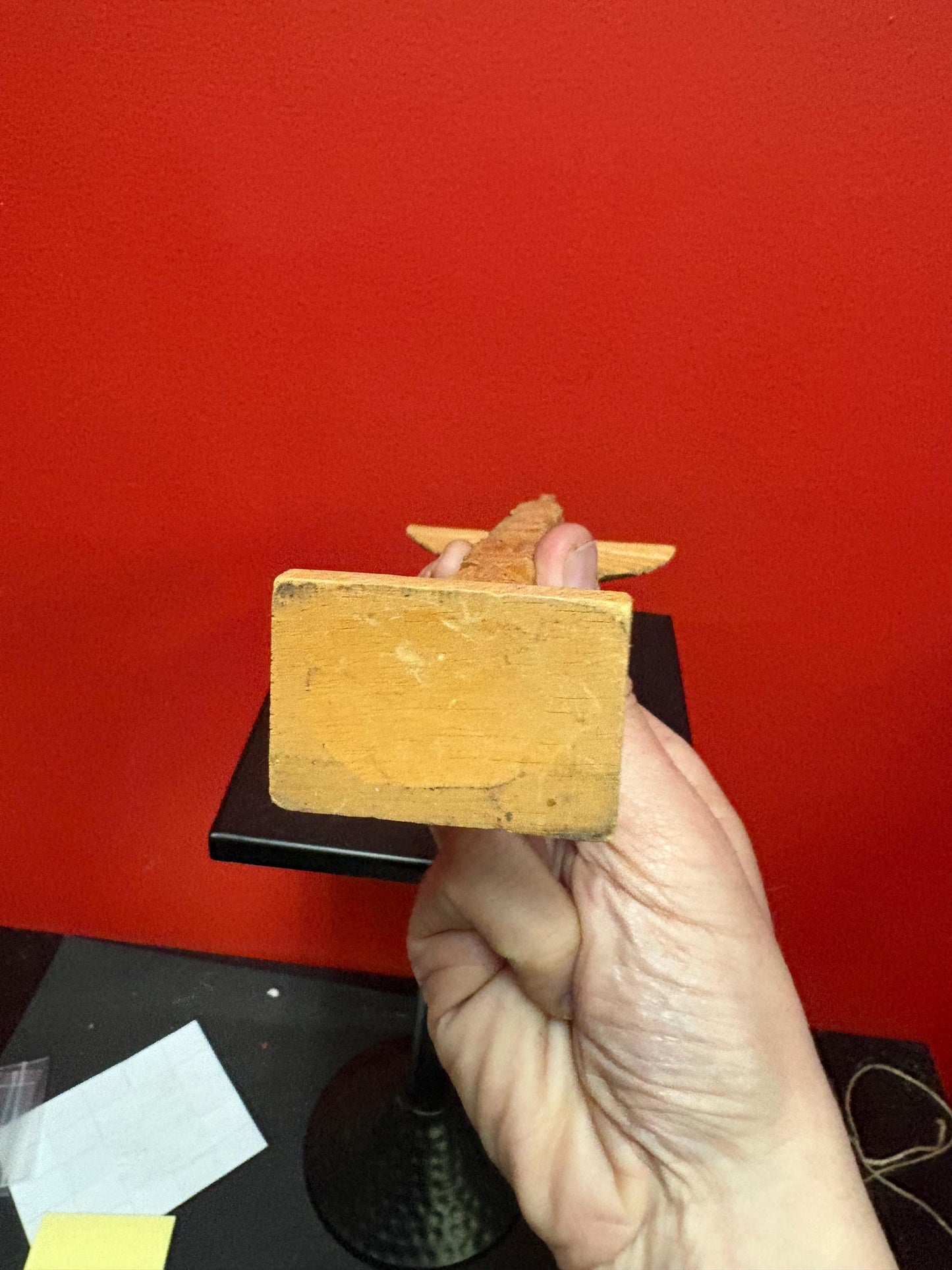 Lovely 11 x 4 primitive style Canadian cedar totem pole   great value and perfect gift indigenous first nations