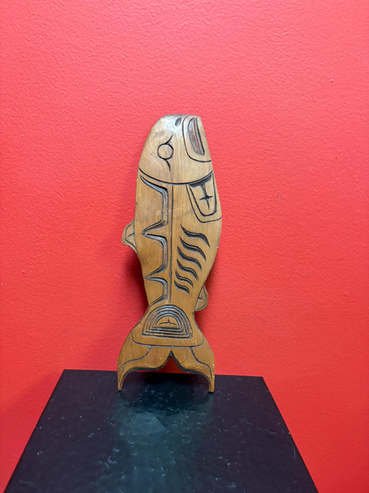 Small native indigenous first nations 10 inch salmon plaque with nice detail  needs a hanger  signed   good value