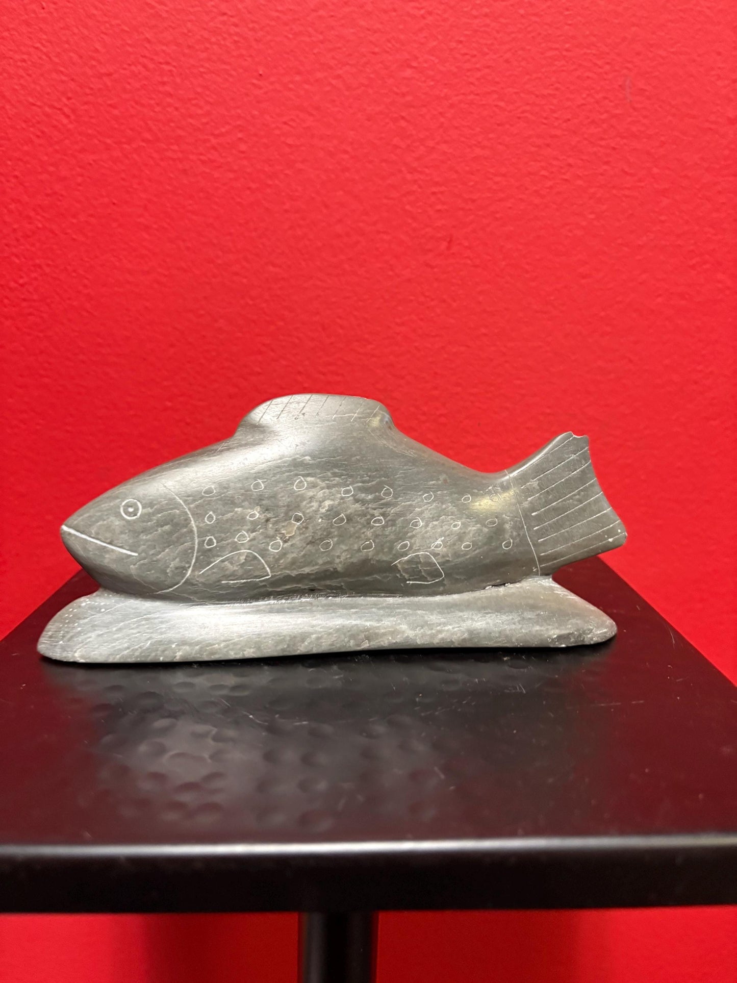 Lovely 7 x 3 high indigenous Inuit soapstone signed salmon   chip on tail good value