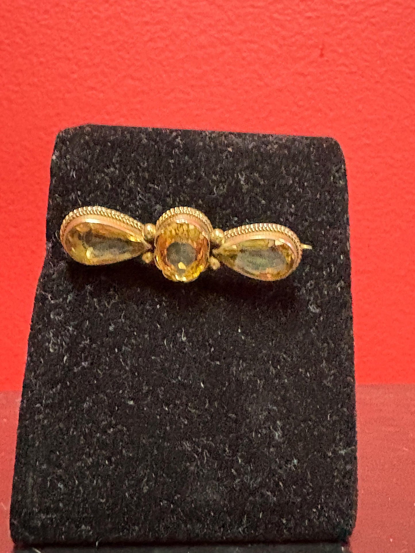 Victorian 14 karat gold and citrine brooch  wonderful quality  B