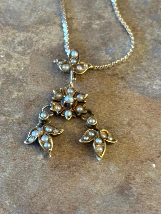 Stunning antique 15 karat gold and seed pearl pendant with 10 karat gold chain  beautiful  quality   authentic and elegant  good value  -