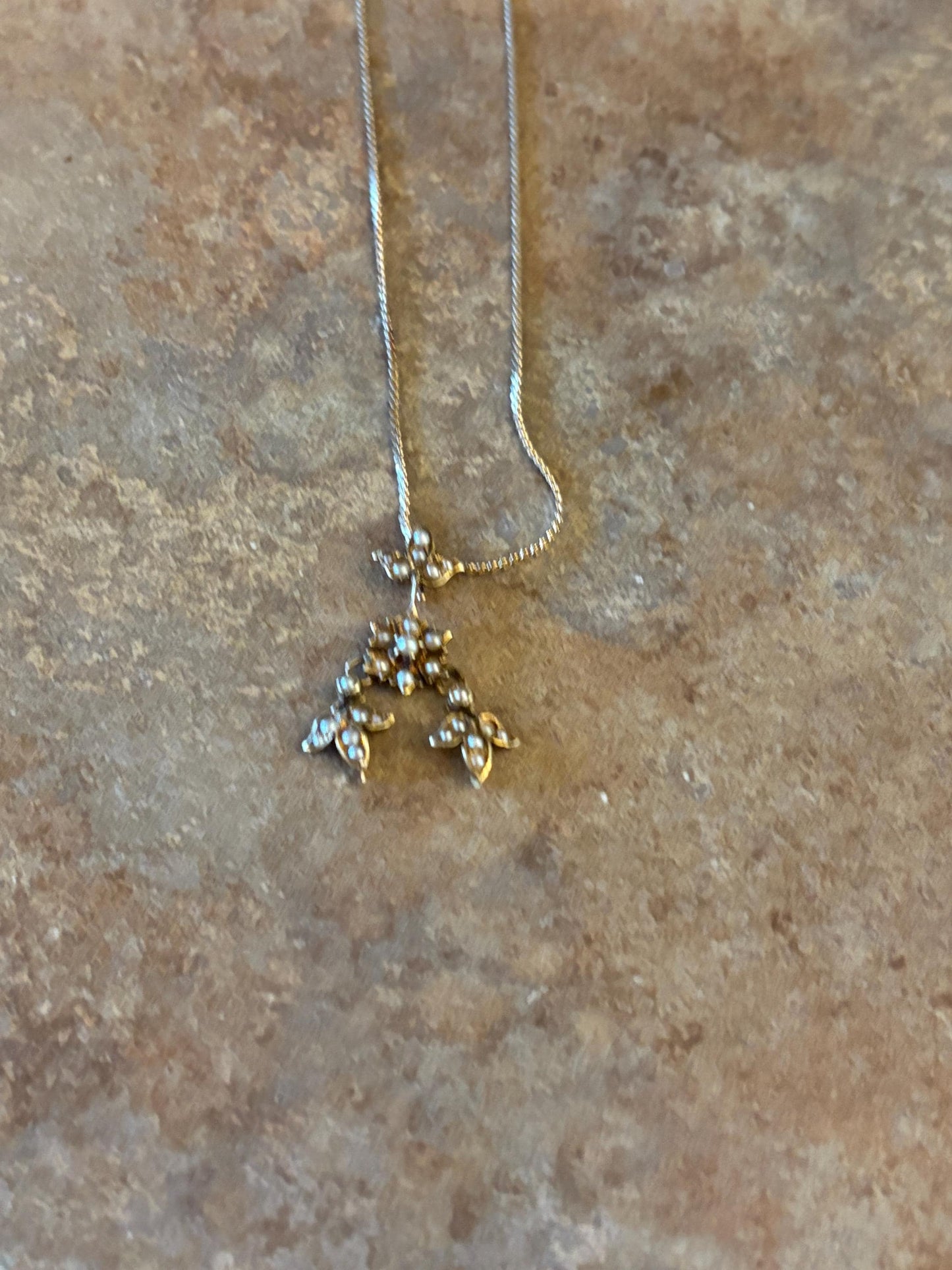 Stunning antique 15 karat gold and seed pearl pendant with 10 karat gold chain  beautiful  quality   authentic and elegant  good value  -