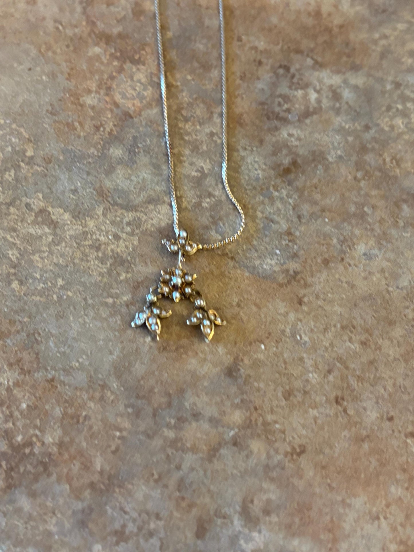 Stunning antique 15 karat gold and seed pearl pendant with 10 karat gold chain  beautiful  quality   authentic and elegant  good value  -